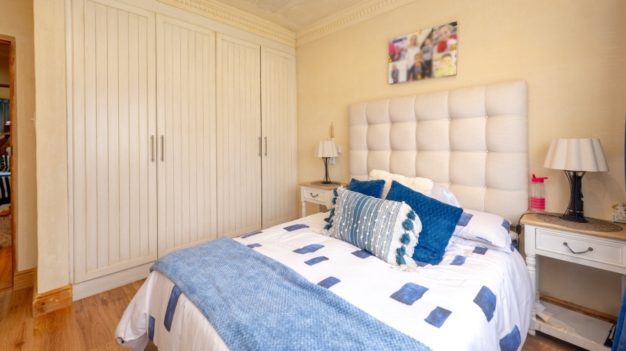 2 Bedroom Property for Sale in Agulhas Western Cape